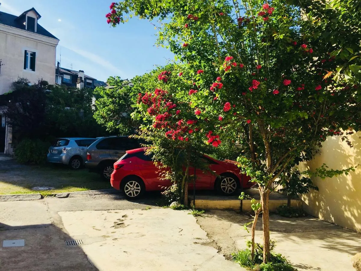 Villa Bigorra Lourdes Centre Le Sanctuaire La Grotte , Parking Apartment