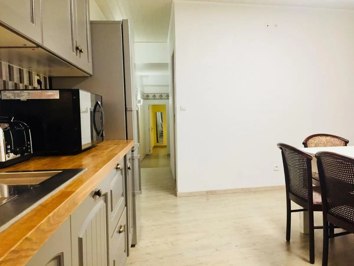 Villa Bigorra Lourdes Centre Le Sanctuaire La Grotte , Parking Apartment